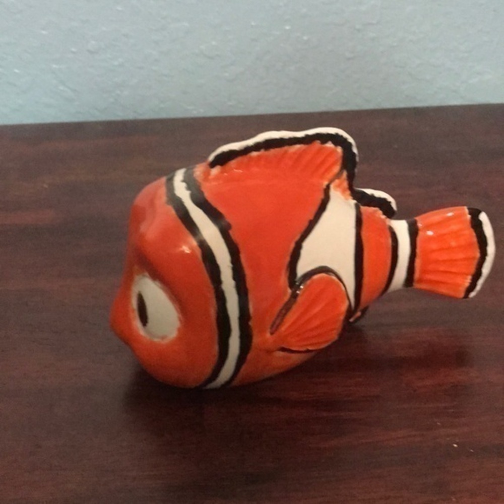Hand painted Nemo ceramic bank